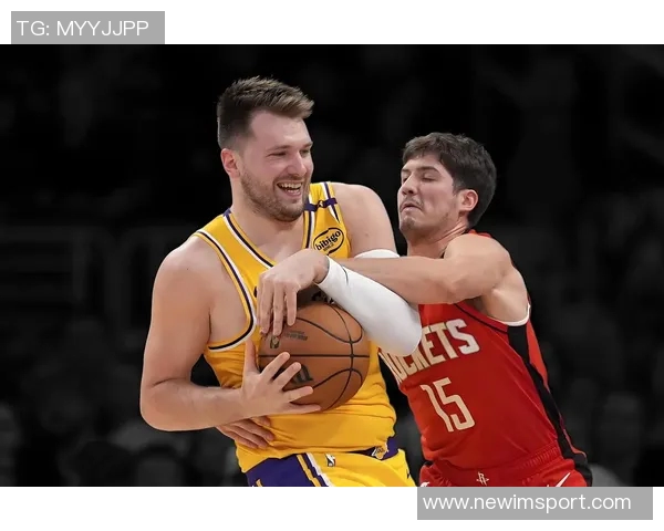 东契奇与里夫斯携手共进展现持球天赋助力湖人未来发展 东契奇与里夫斯携手共进展现持球天赋助力湖人未来发展