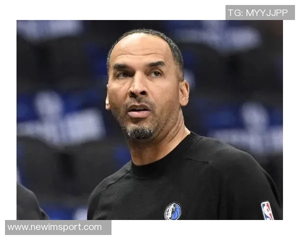 湖媒调侃哈里森球衣要求湖人退役引发球迷热议