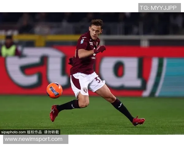 迪马透露圣地亚哥希门尼斯脚踝手术消息预计缺阵两个月以上