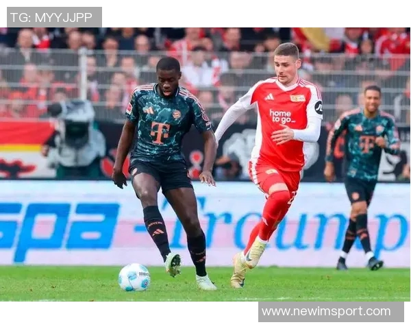 萨内29岁中场展现绝佳技巧连过三人后远射破门震撼全场 萨内29岁中场展现绝佳技巧连过三人后远射破门震撼全场